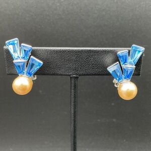 Vintage Bogoff Rhinestone Earrings‎ Blue Baguette Spray Faux Pearl Clip-On
